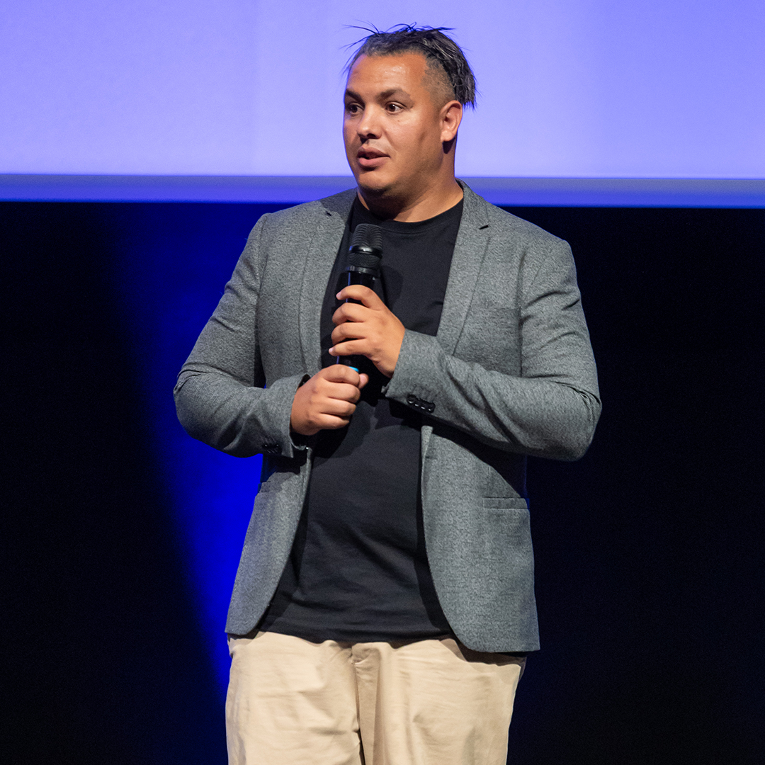 ryiad-fghani-carre ryiad-fghani-carre